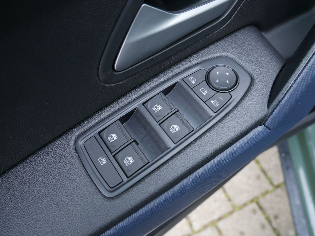 Fahrzeugabbildung Dacia Duster Journey TCe 130 4x4