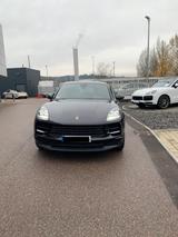 Porsche Macan S, Luft, 21 Zoll Turbo, Standh., Apple Car - Porsche Macan Gebrauchtwagen in Frankfurt