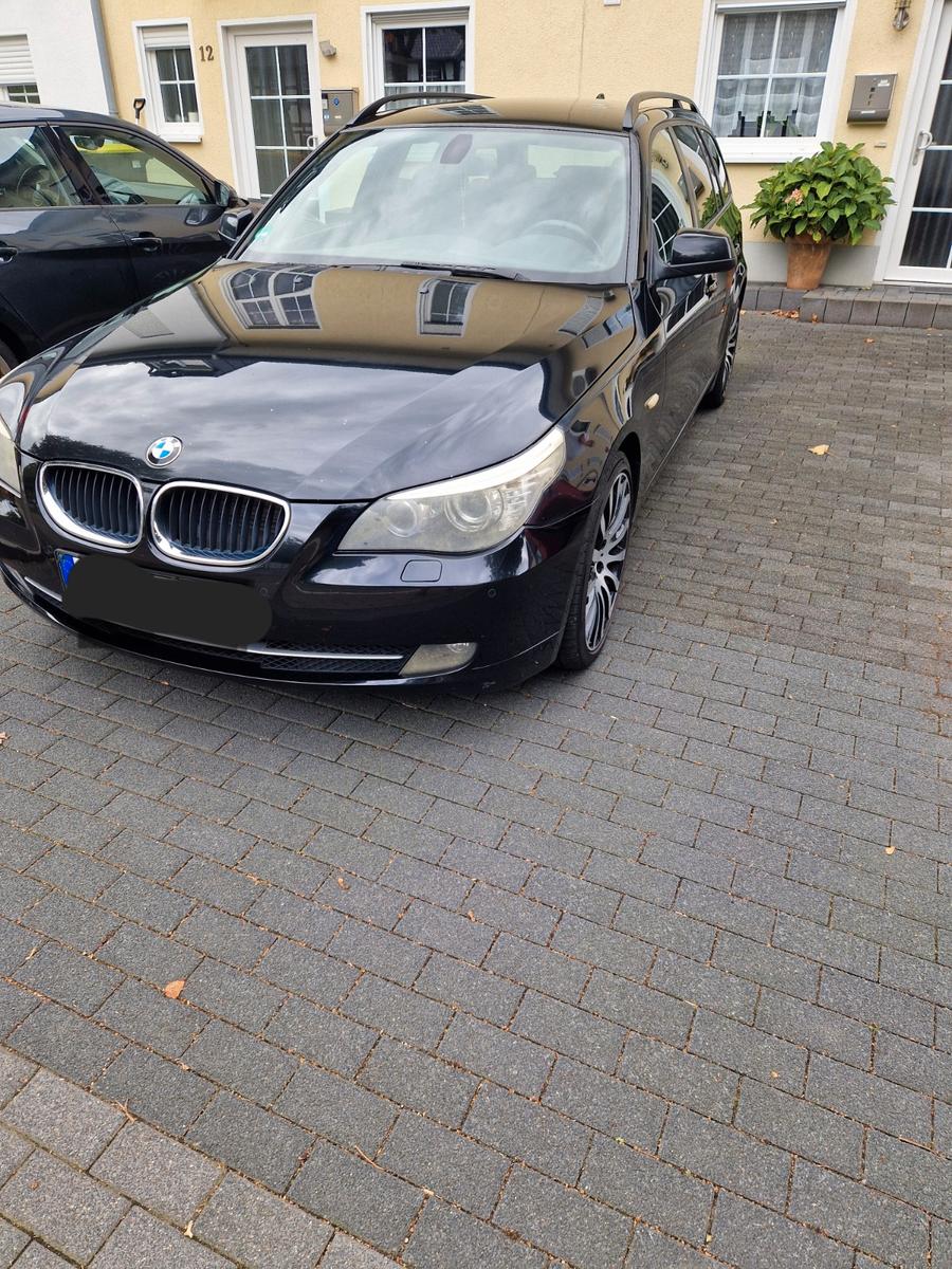 BMW 520, 2009