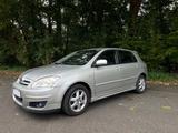 Toyota Corolla 1.6 Sport Spoiler - gebrauchte Toyota Corolla aus dem Jahr 2006