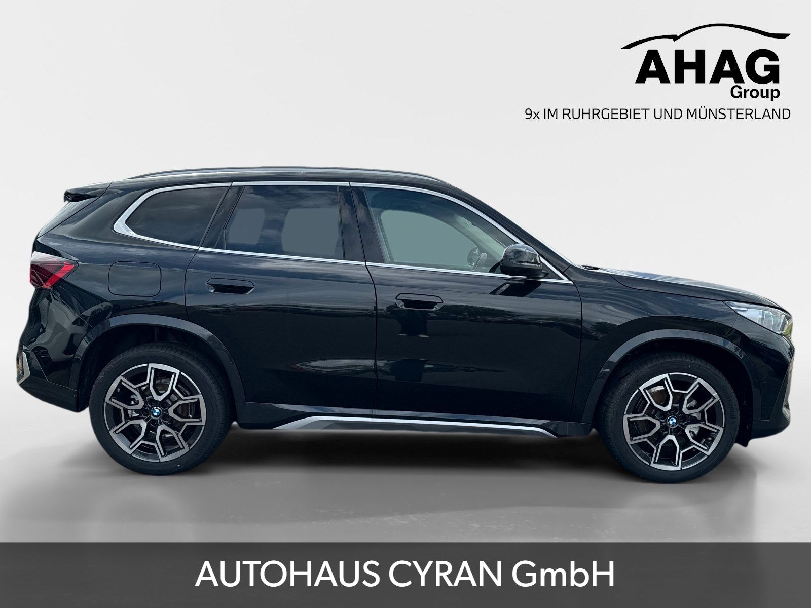 BMW s Drive18d SPORT-KOMPAKT-SUV imagem 3