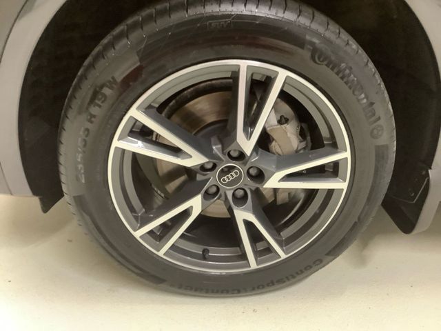 Q5 advanced 40 TDI quattro S tronic,AHZV,LED,Nav