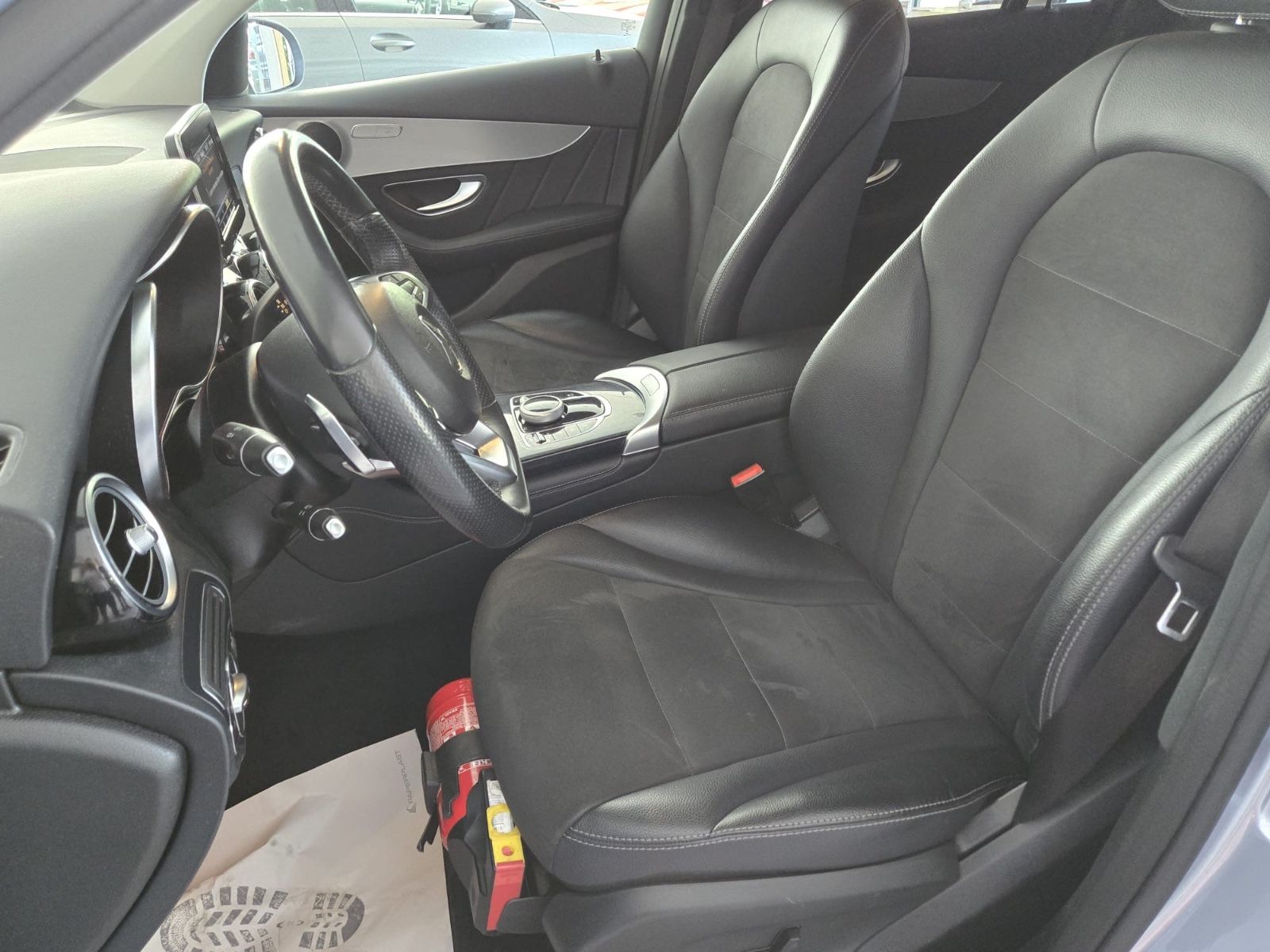 Fahrzeugabbildung Mercedes-Benz GLC 220 d 4Matic * AMG ALU* KAMERA *