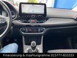 Hyundai i30 Sport LED Navi Kamera Lenkradheizung - Hyundai i30: Sport