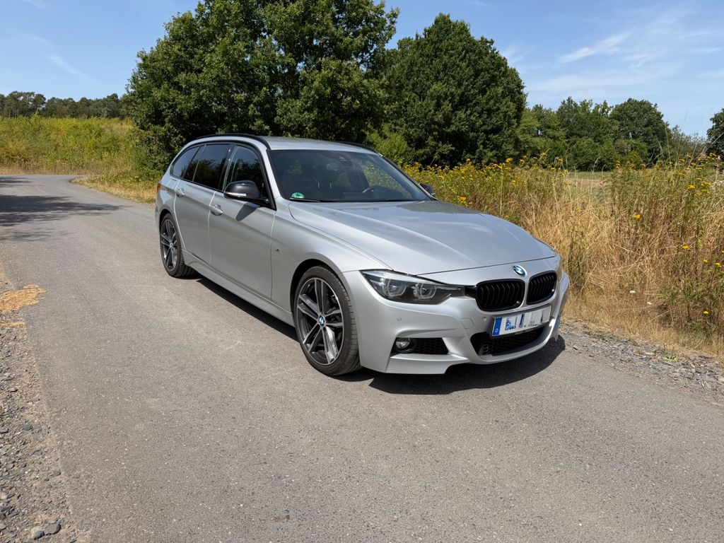 Image of BMW 320