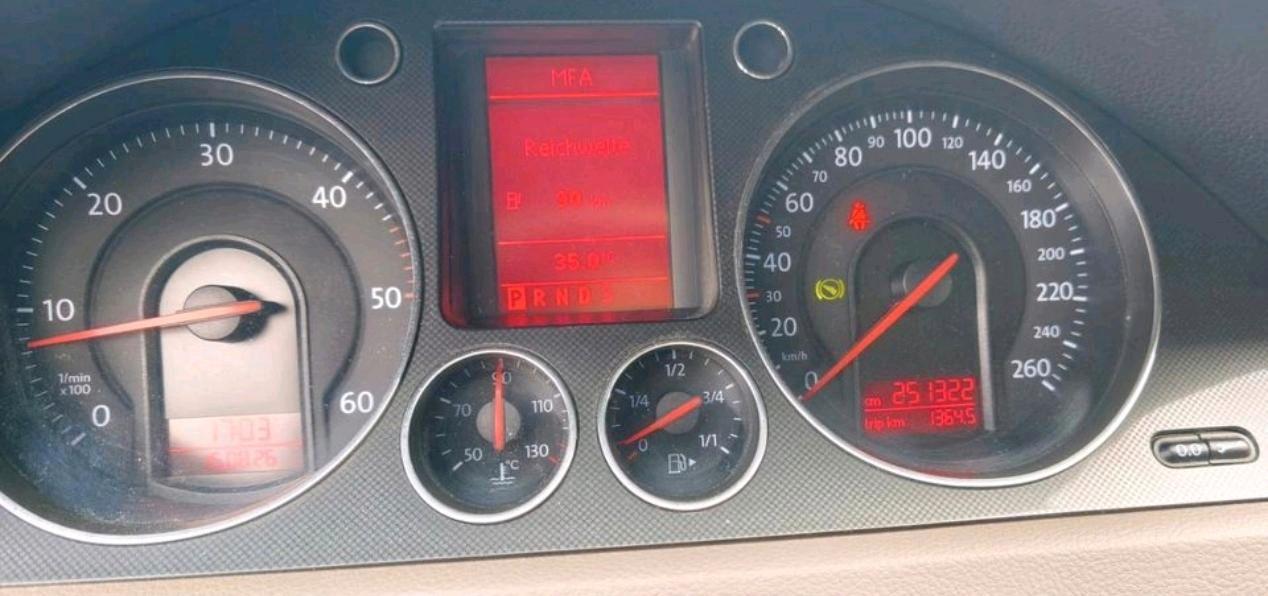 Volkswagen Passat 2006 — engine 140 HP (103kW)