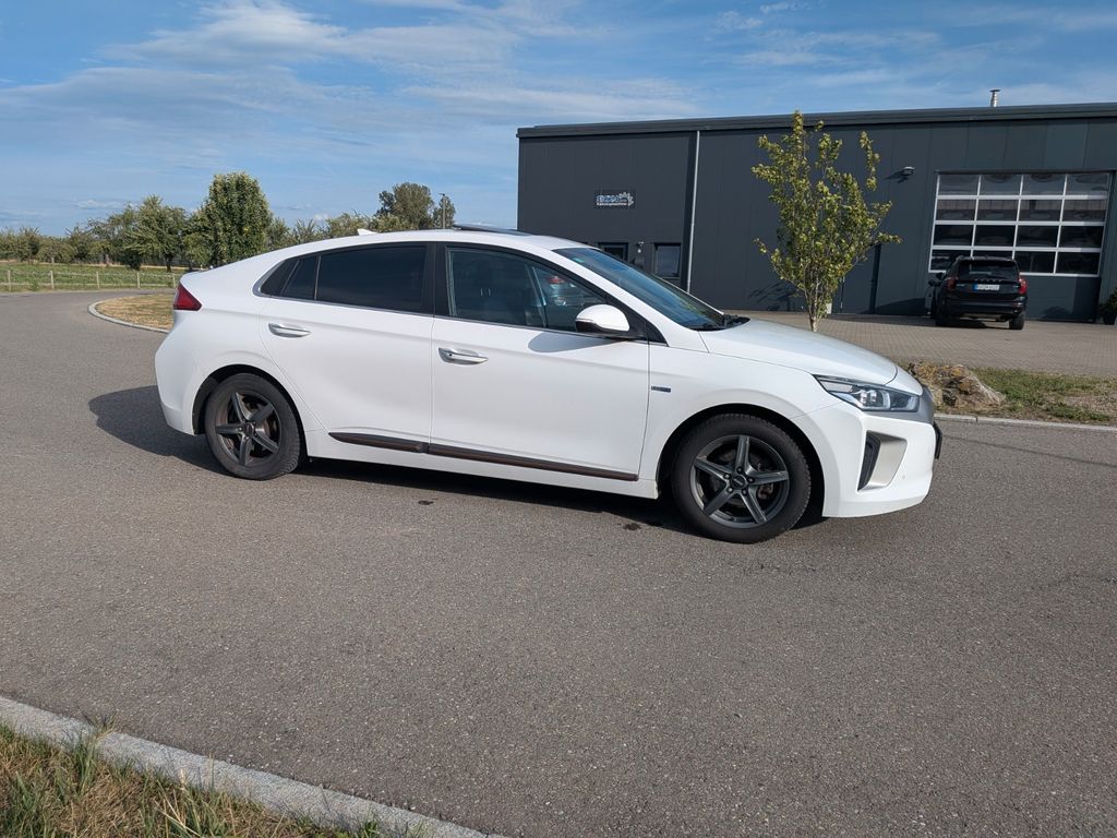 Image of Hyundai IONIQ