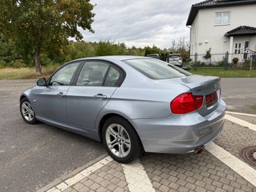 BMW 318 - 3