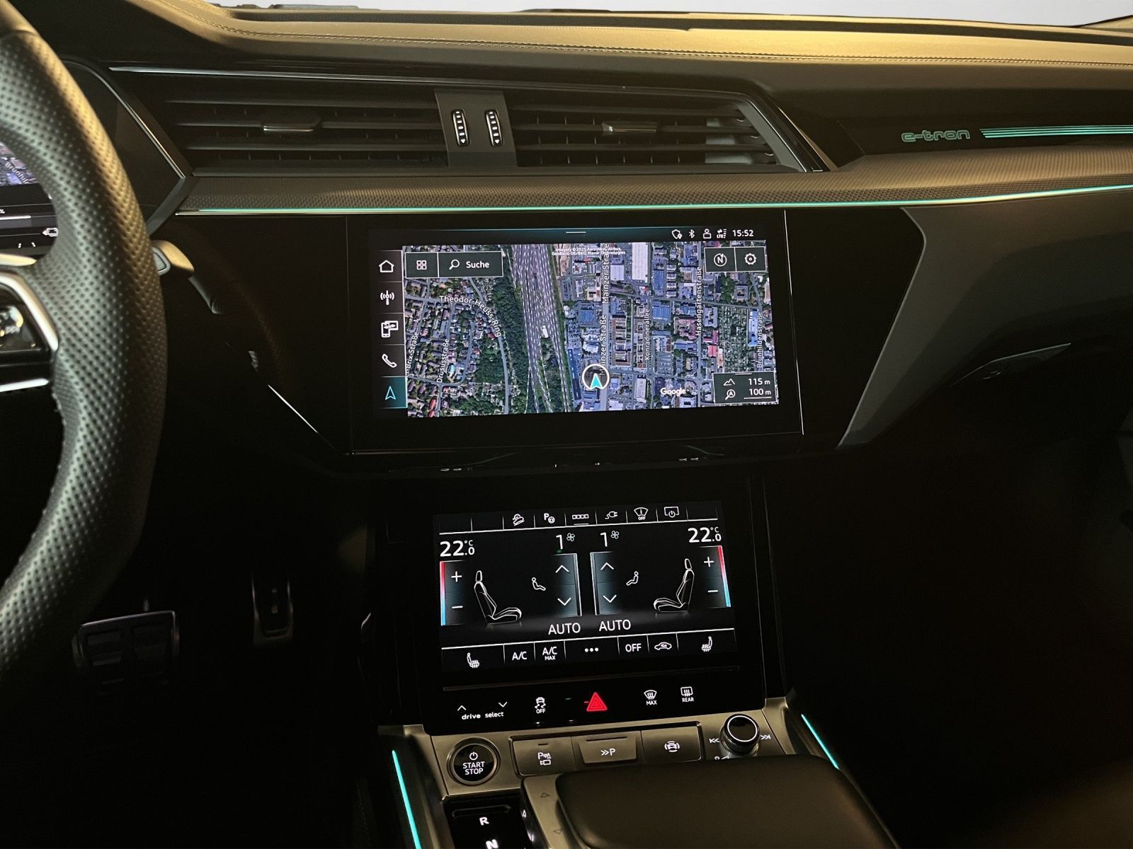 Audi Q8 e-tron - Bild 12