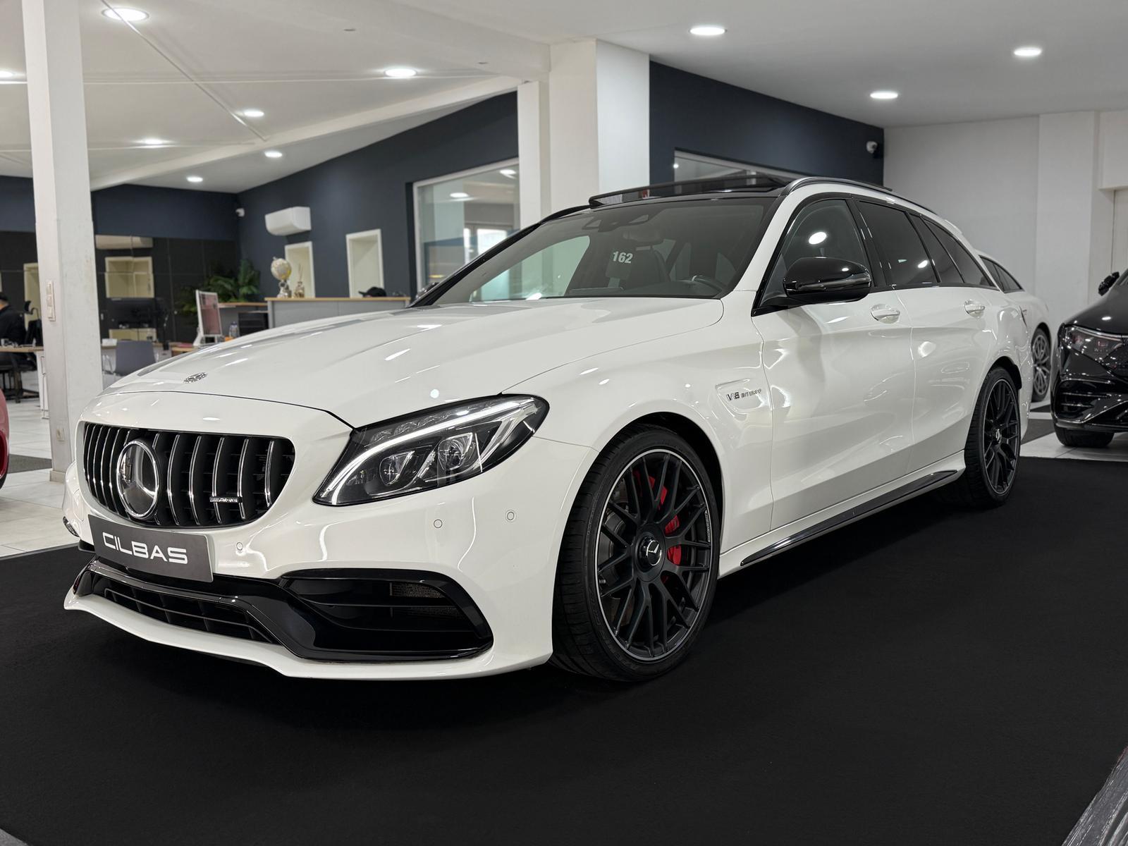 Mercedes-Benz C 63 S T AMG V8*DRIVERS-PACKAGE*SPORT-ABGAS*PANO