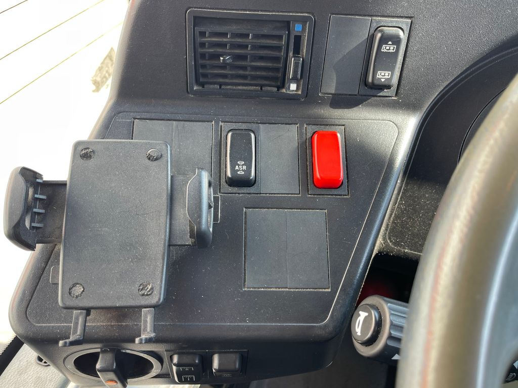 Car thumbnail