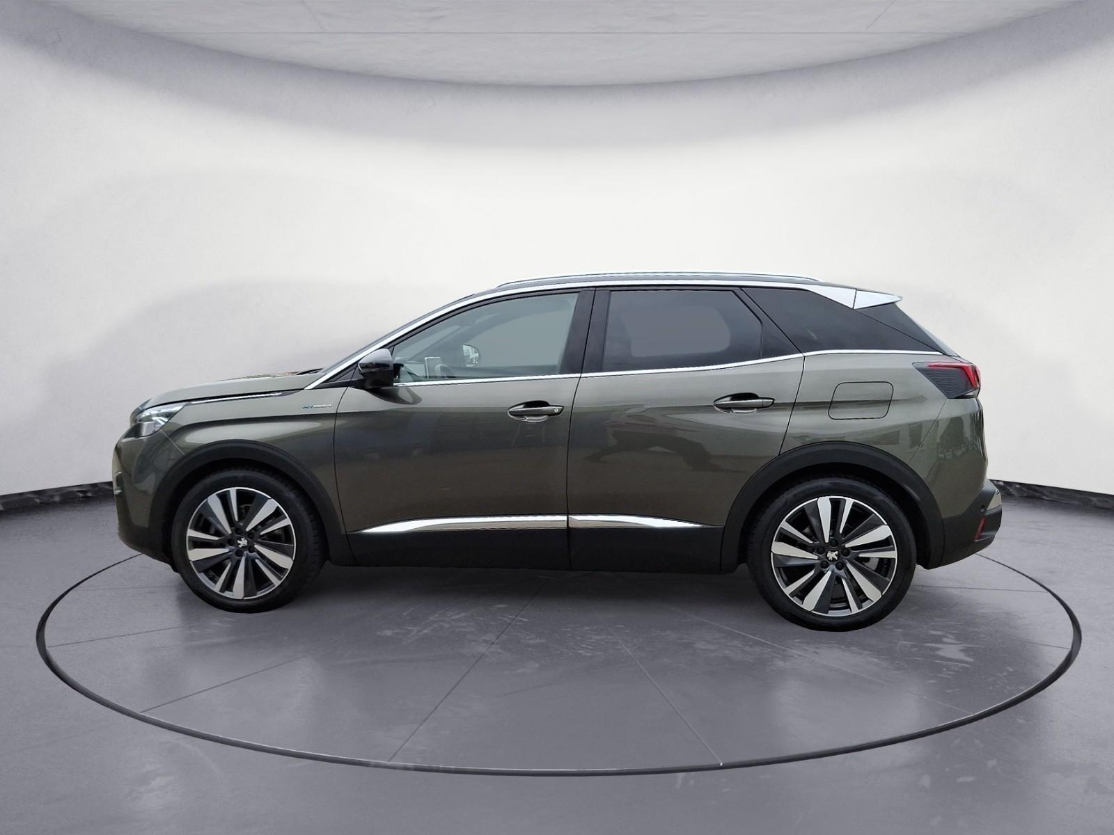 Peugeot 3008 Hybrid 300e AHK