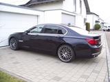 BMW 760i M Sportpaket Massage/B&O/Soft/ESSD/21"/LED - BMW 760 Gebrauchtwagen