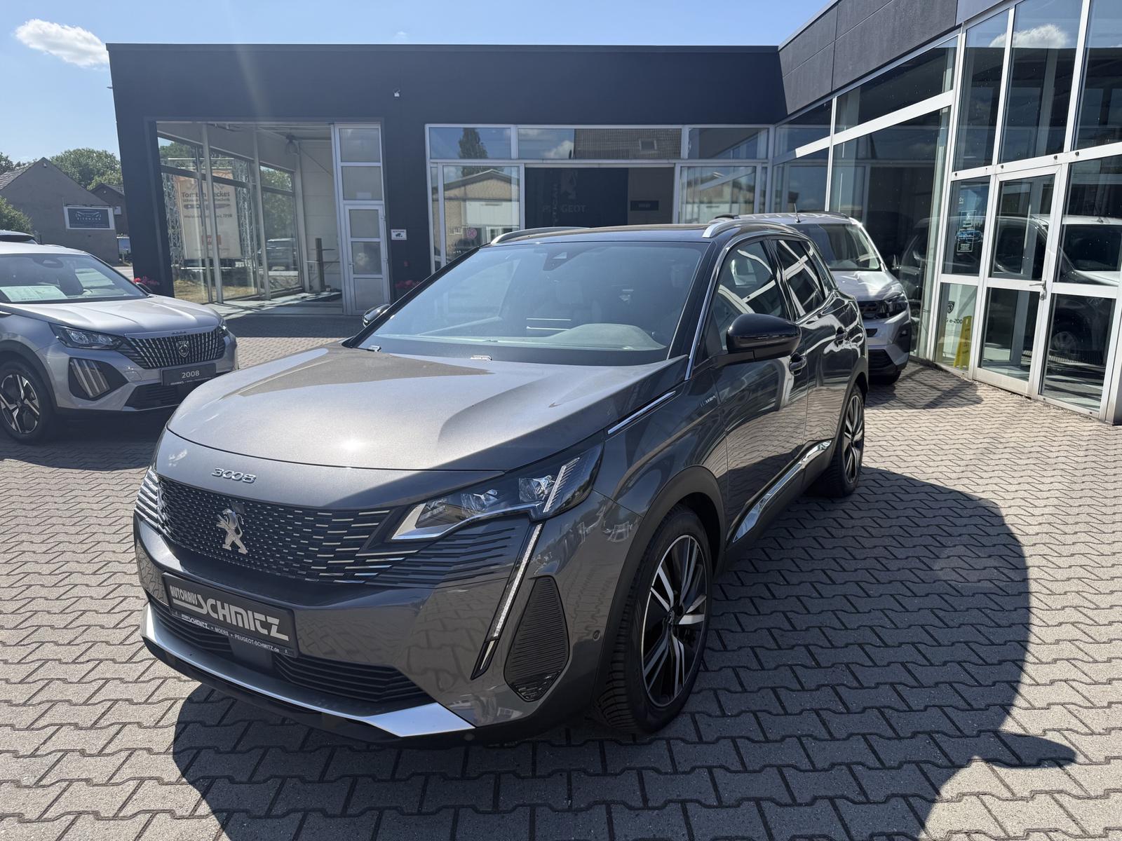 Peugeot 3008 Hybrid4 300 GT, AHK, Schiebedach, Focal