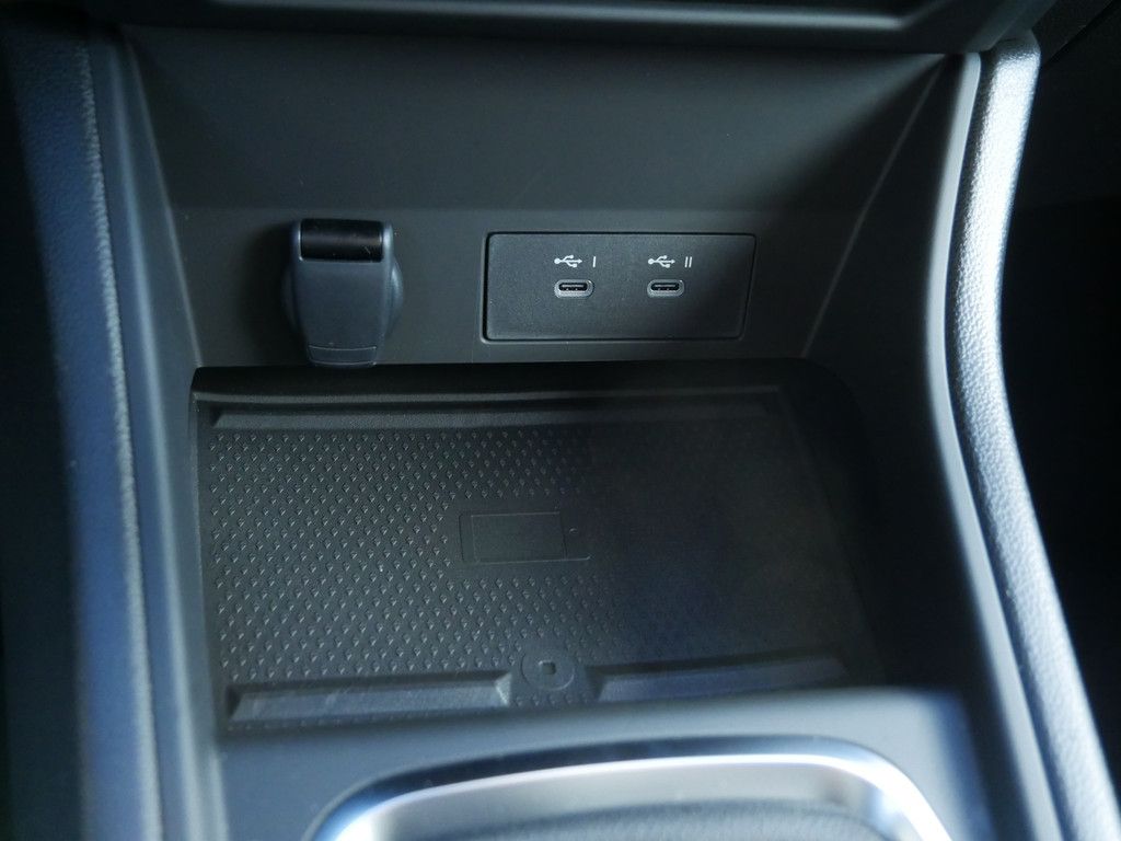 Fahrzeugabbildung Renault Captur Techno TCe 90