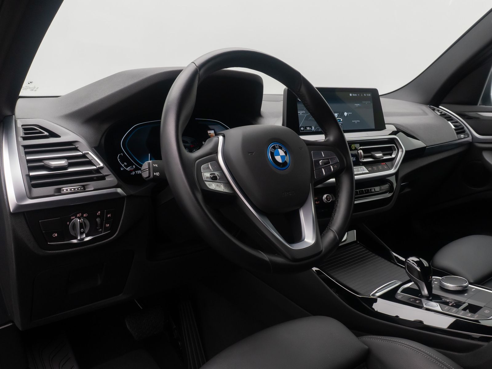 Fahrzeugabbildung BMW X3 xD30e Leder HUD DAB Kamera Laser Sport 20Zoll