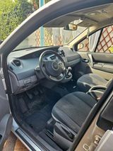 Renault Scenic 1.9 dCi  Raumwunder mit Ch... - Renault Scenic aus 2007 mit Diesel-Antrieb
