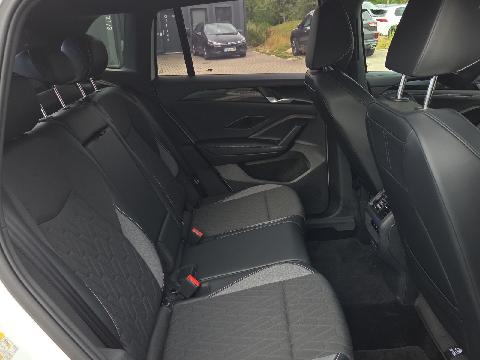 Volkswagen Tiguan - Bild 18