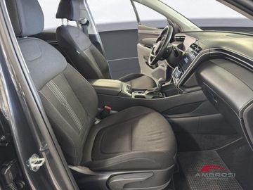 Hyundai TUCSON - 12