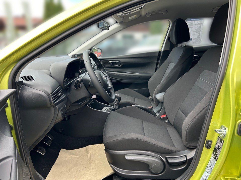 Fahrzeugabbildung Hyundai BAYON FL MY25 1.0T TREND BOSE-P LED+CARPLAY+NAV+