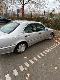 صورة 4 لـ 1999 Mercedes-BENZ C 180