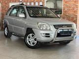 Kia Sportage EX 4WD-Klimaaut.-AHK-Tüv 05/2028 - gebrauchte Kia Sportage aus dem Jahr 2008