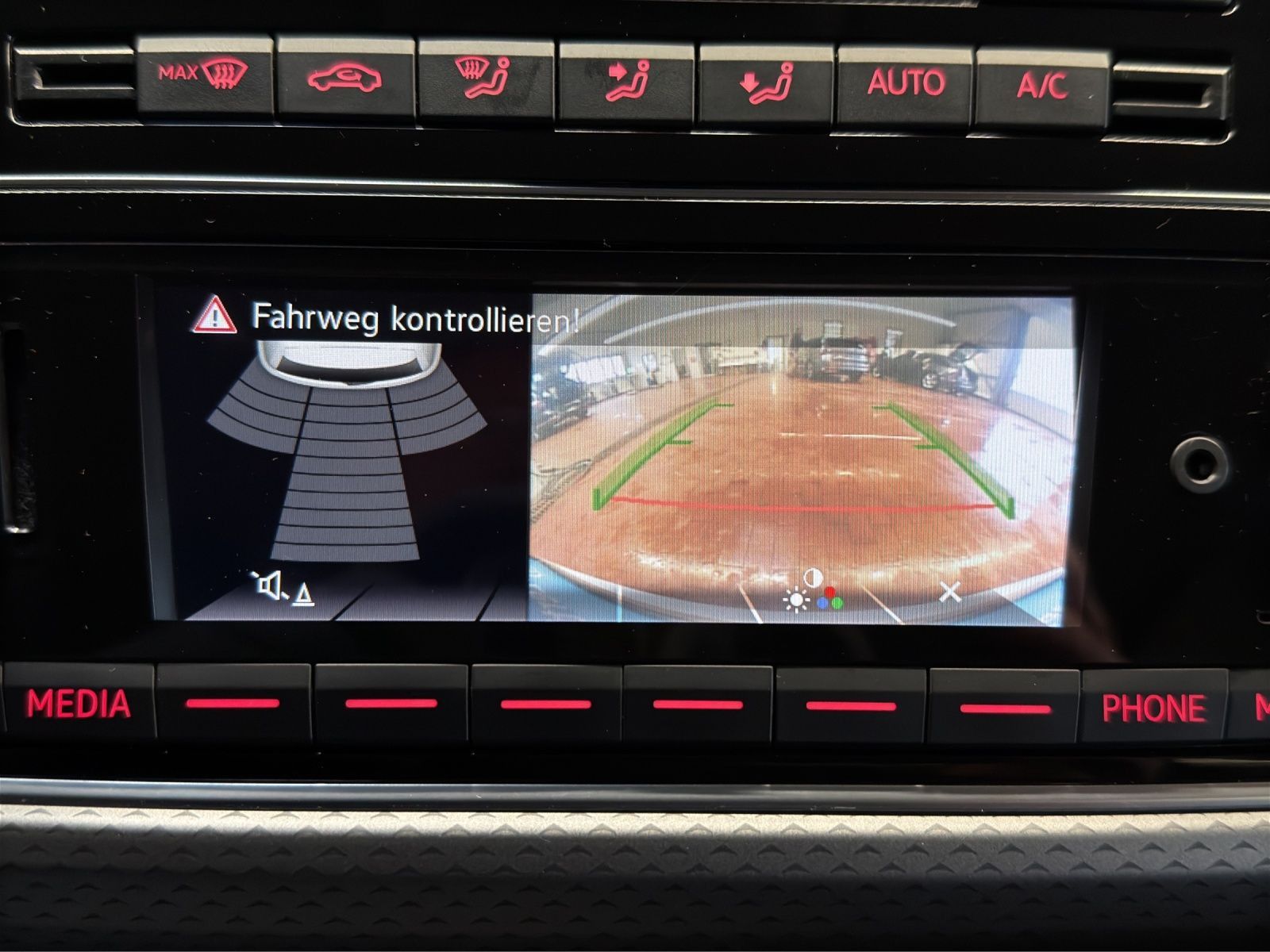 Volkswagen e-up! - Bild 17