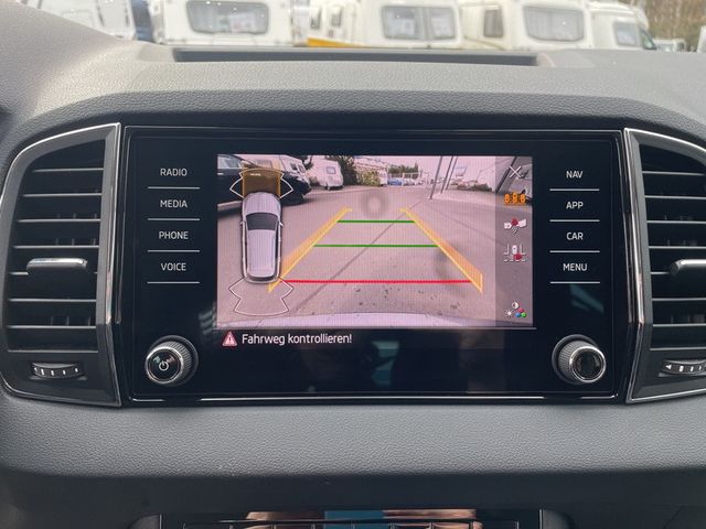 Skoda Karoq 1.5 TSI Tour*AHZV*SHZ*MATRIX*CAM*4xPDC*