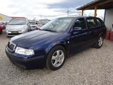 Skoda Octavia Combi 2.0 Ambiente - Skoda Octavia aus 2003: Combi