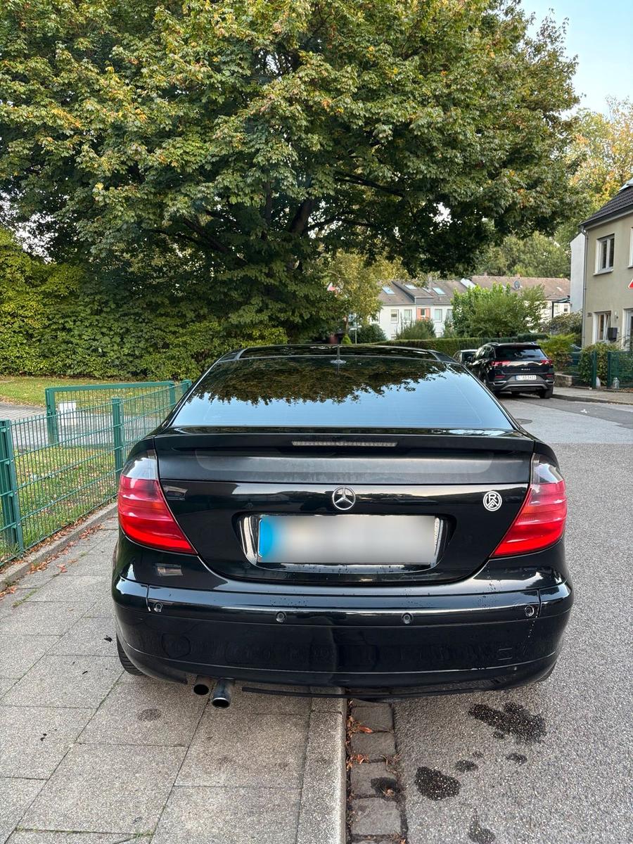 Mercedes-Benz C 180