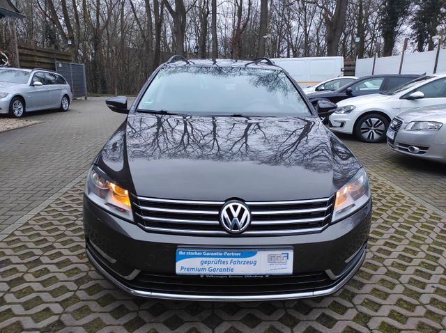 Volkswagen Passat Variant Confortline /ZAHNRIEMEN NEU