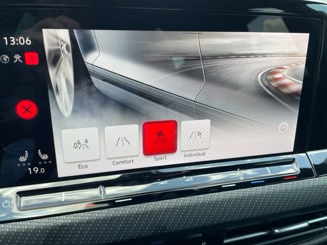 Golf Variant VIII R-Line 2.0 TDI DSG Navi digi C