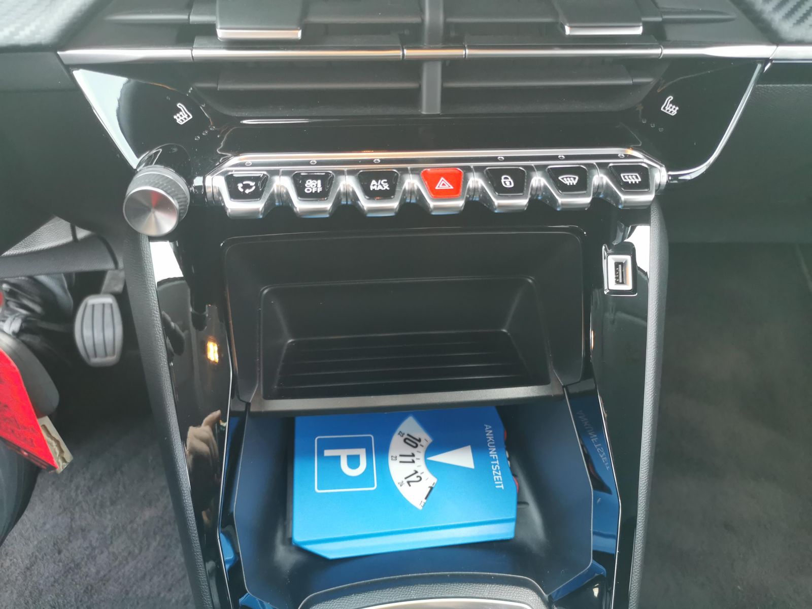 Fahrzeugabbildung Peugeot 208 1.2 PureTech 75, Active Pack