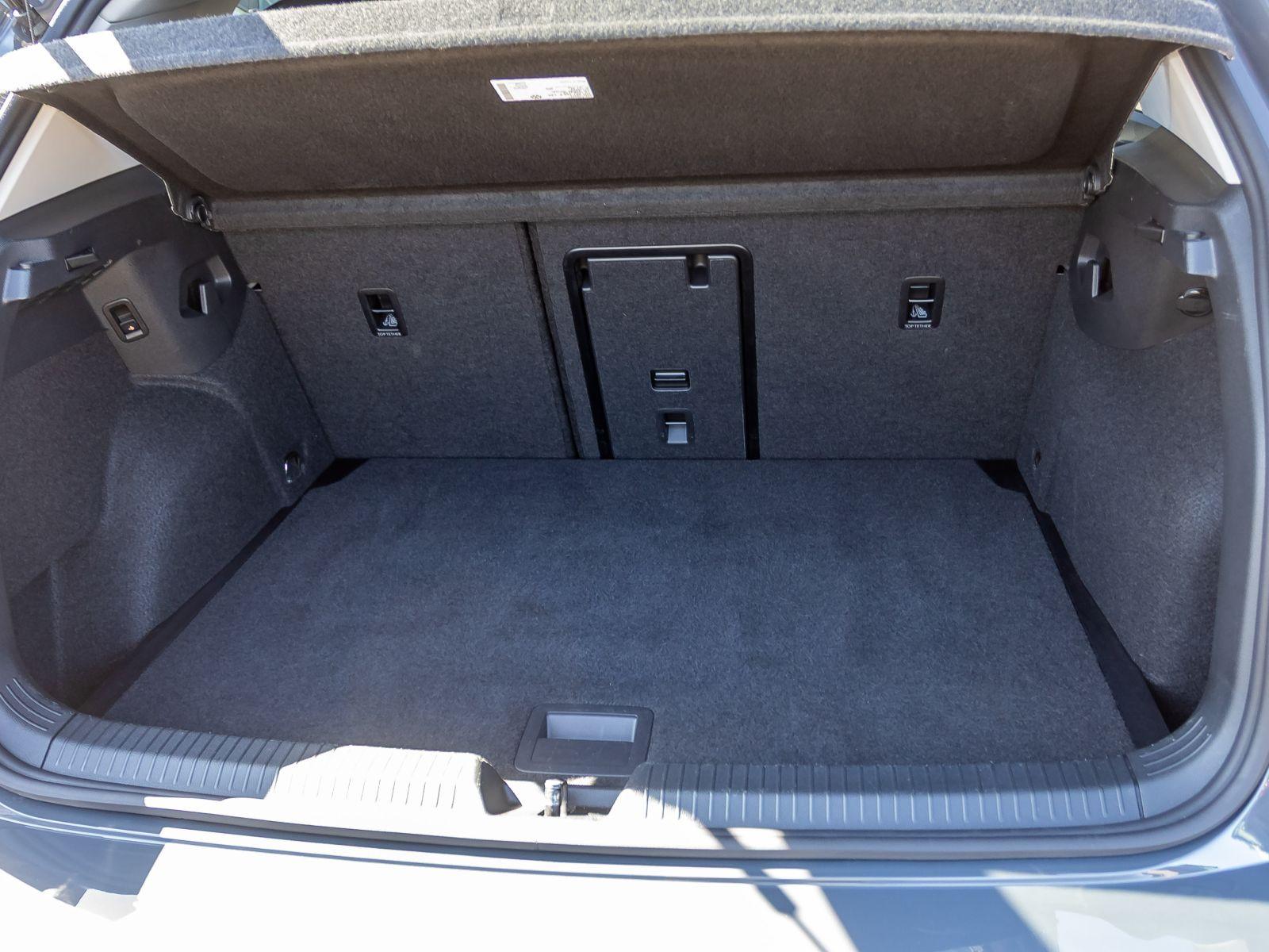 Volkswagen Golf VIII Goal 1.5 eTSI DSG Navi Matrix ACC EPH, миниатюра 19