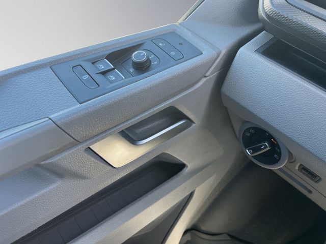 T6.1 Caravelle Trendline KLIMA PDC SHZ KAMERA