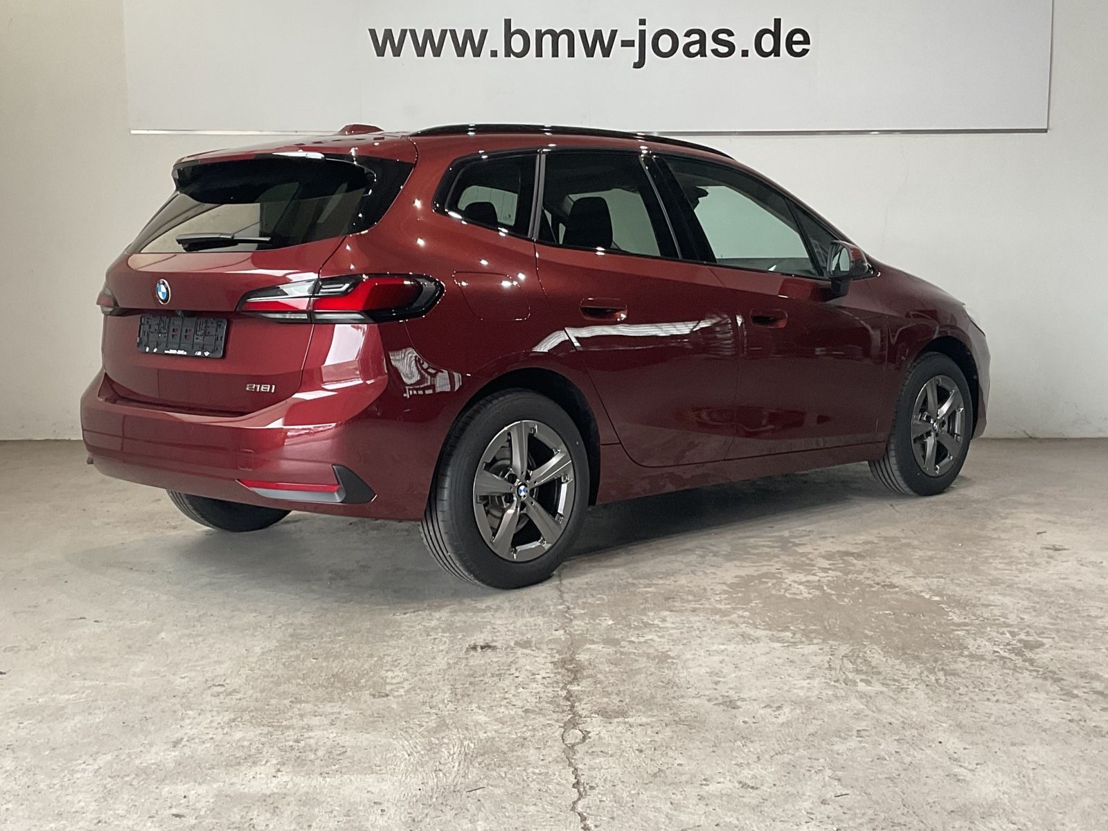 Fahrzeugabbildung BMW 218i Head-Up, Adaptive Scheinwerfer DAB LED RFK