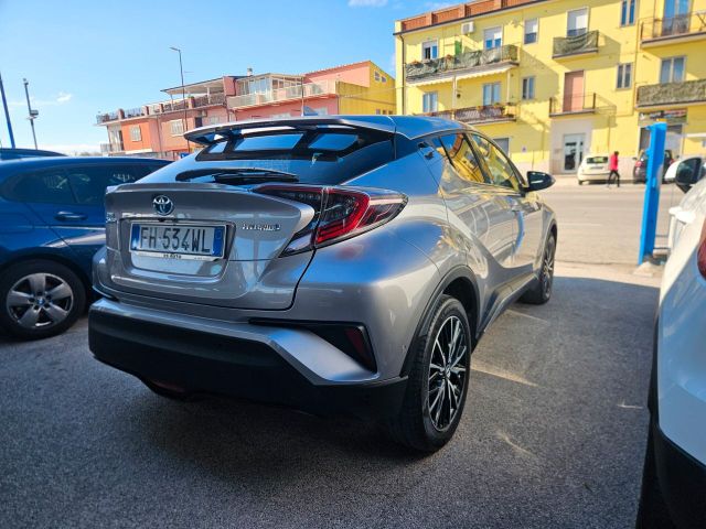 Toyota C-HR 1.8 Hybrid E-CVT Lounge