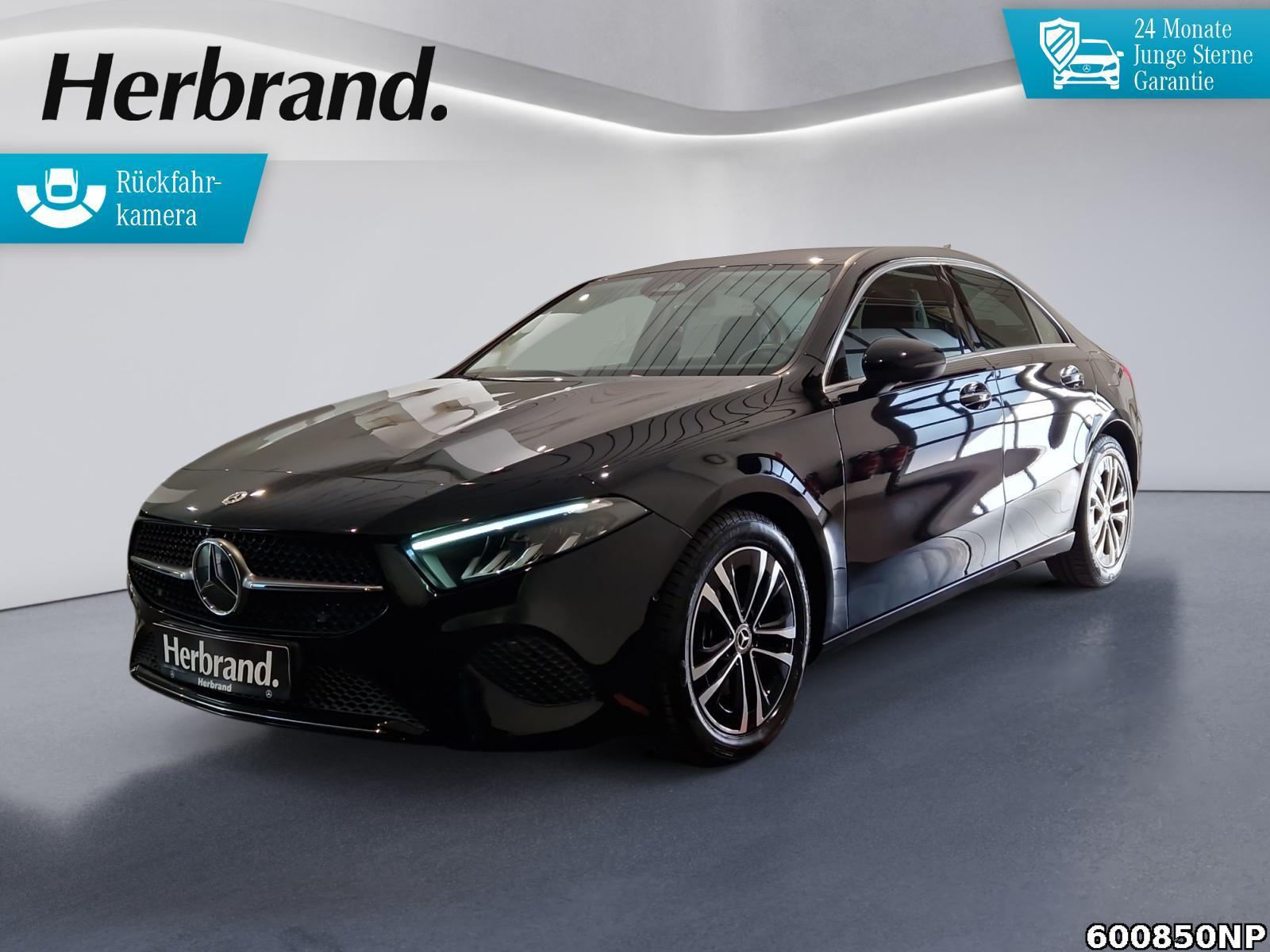 Mercedes-Benz A 200 Progressive KEYLESS GO Ambiente LED Kamera