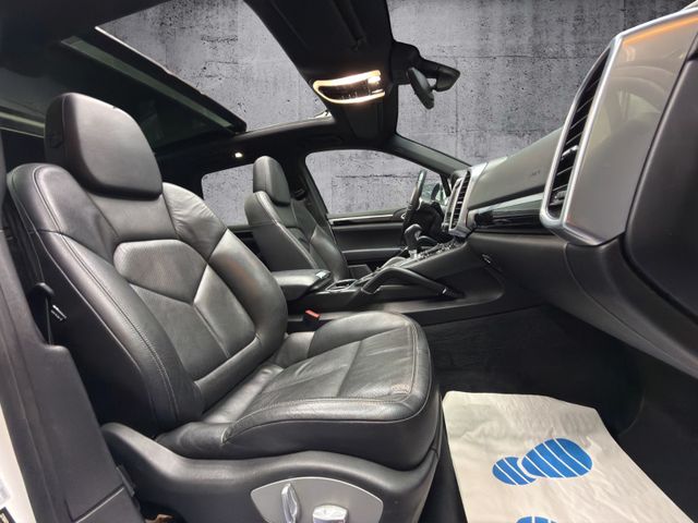 Porsche Cayenne Diesel*PANO*PDLS*PCM*XENON*LEDER*1.HAND