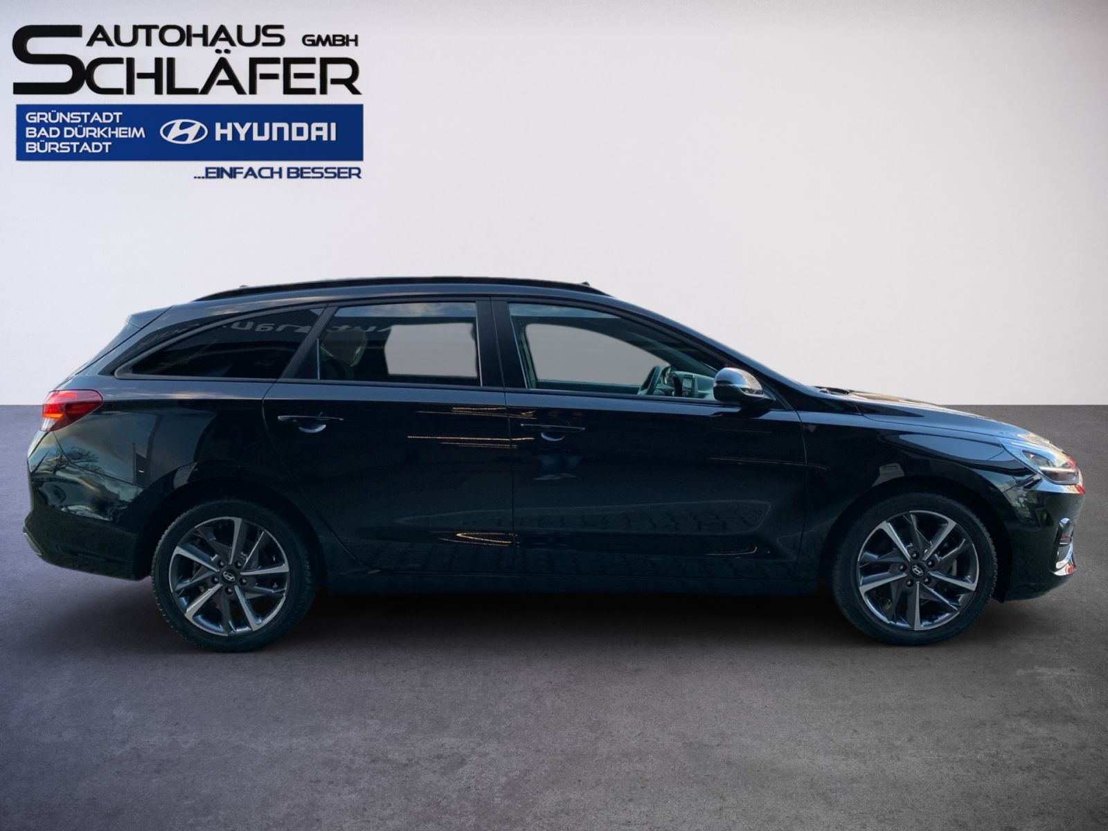 Fahrzeugabbildung Hyundai i30 Kombi 1.5 T-GDI 7-DCT Advantage Mild-Hybrid