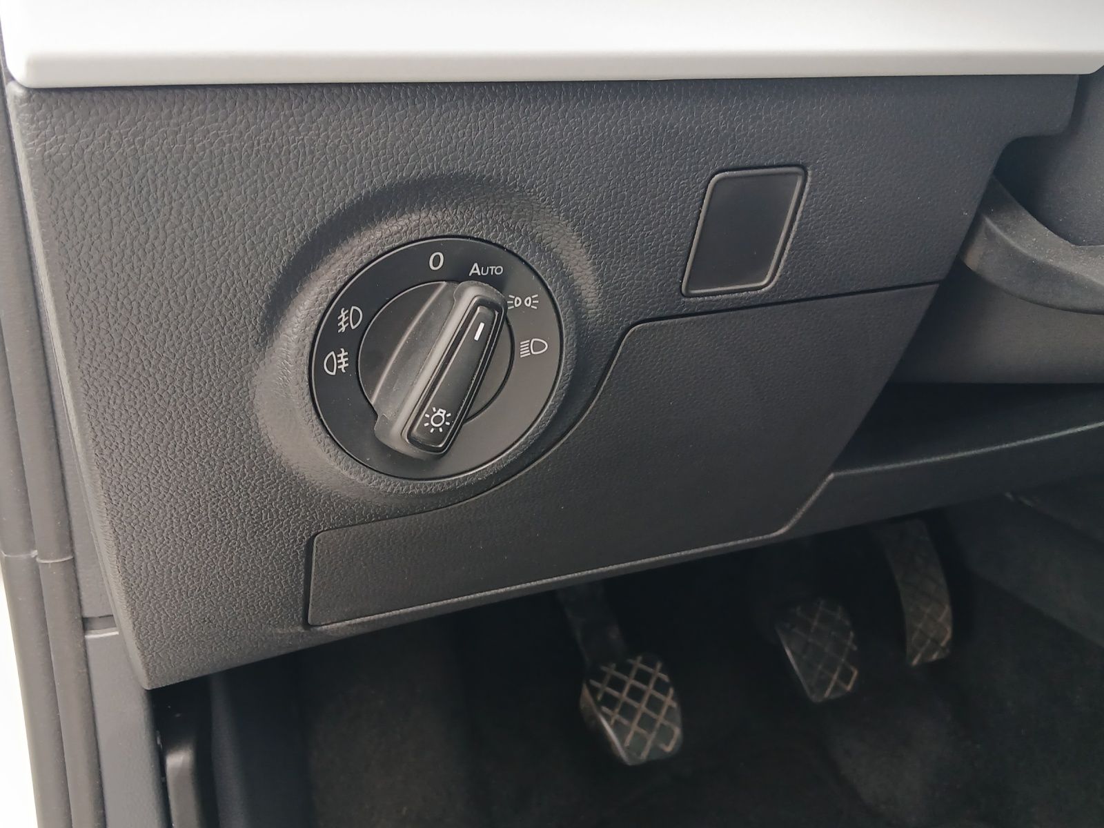 Fahrzeugabbildung SEAT Ibiza TSI Style LED VC GRA RFK SH