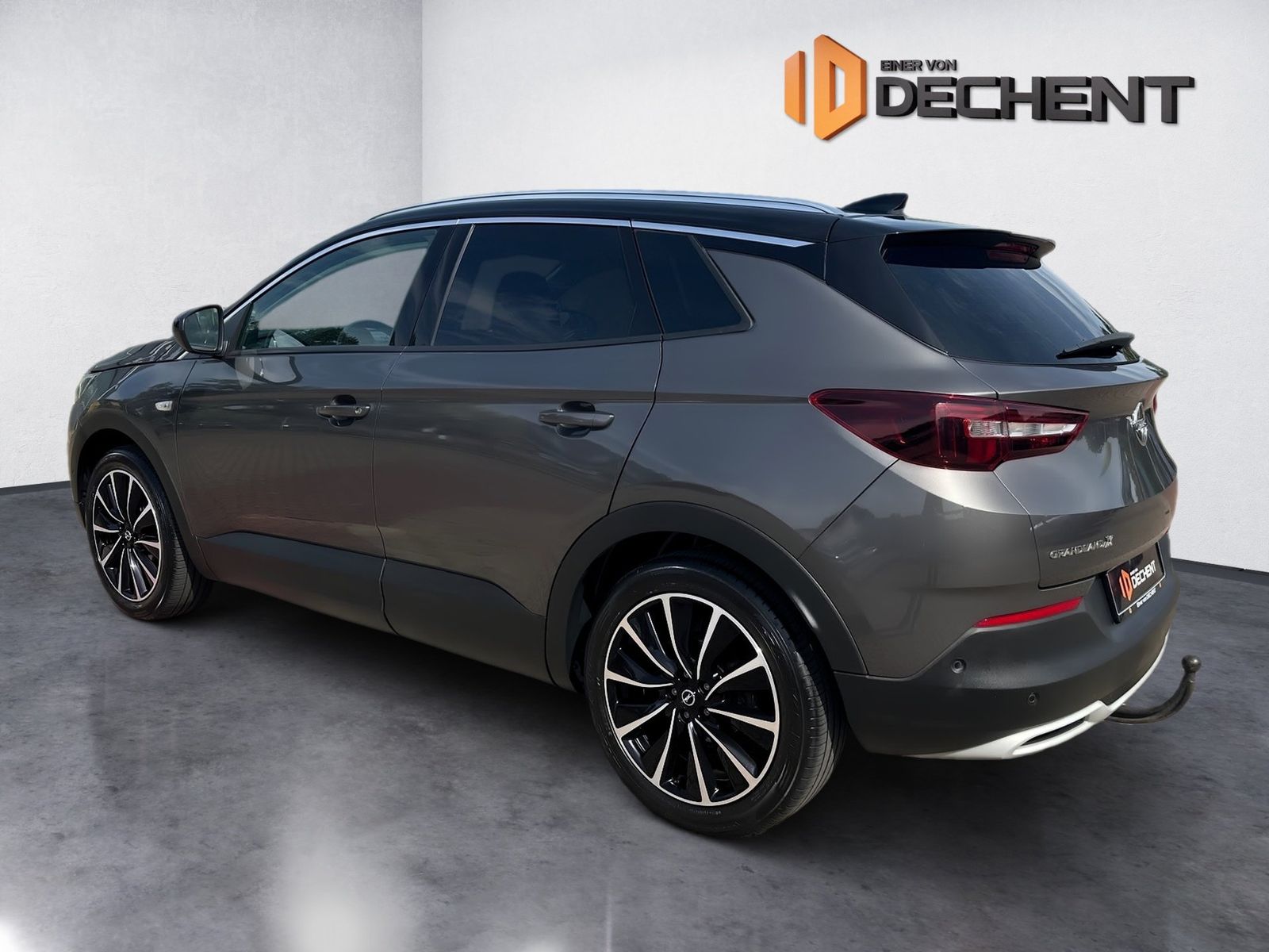 Fahrzeugabbildung Opel Grandland 1.2 Turbo Ultimate 360,AHK,LED,Leder