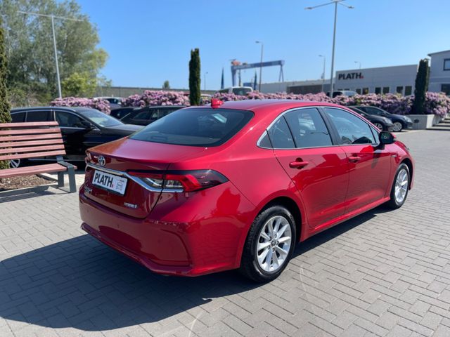 Toyota Corolla  Limousine 1,8 Hybrid