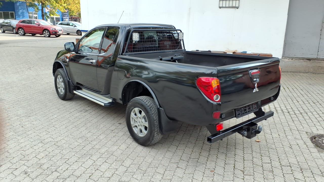 MITSUBISHI L200 - X-TRA CAB - ATTELAGE - 136 CV - BVM