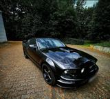 Ford Mustang S197 v8 + Motor NEU - Ford Mustang aus 2006: Coupe