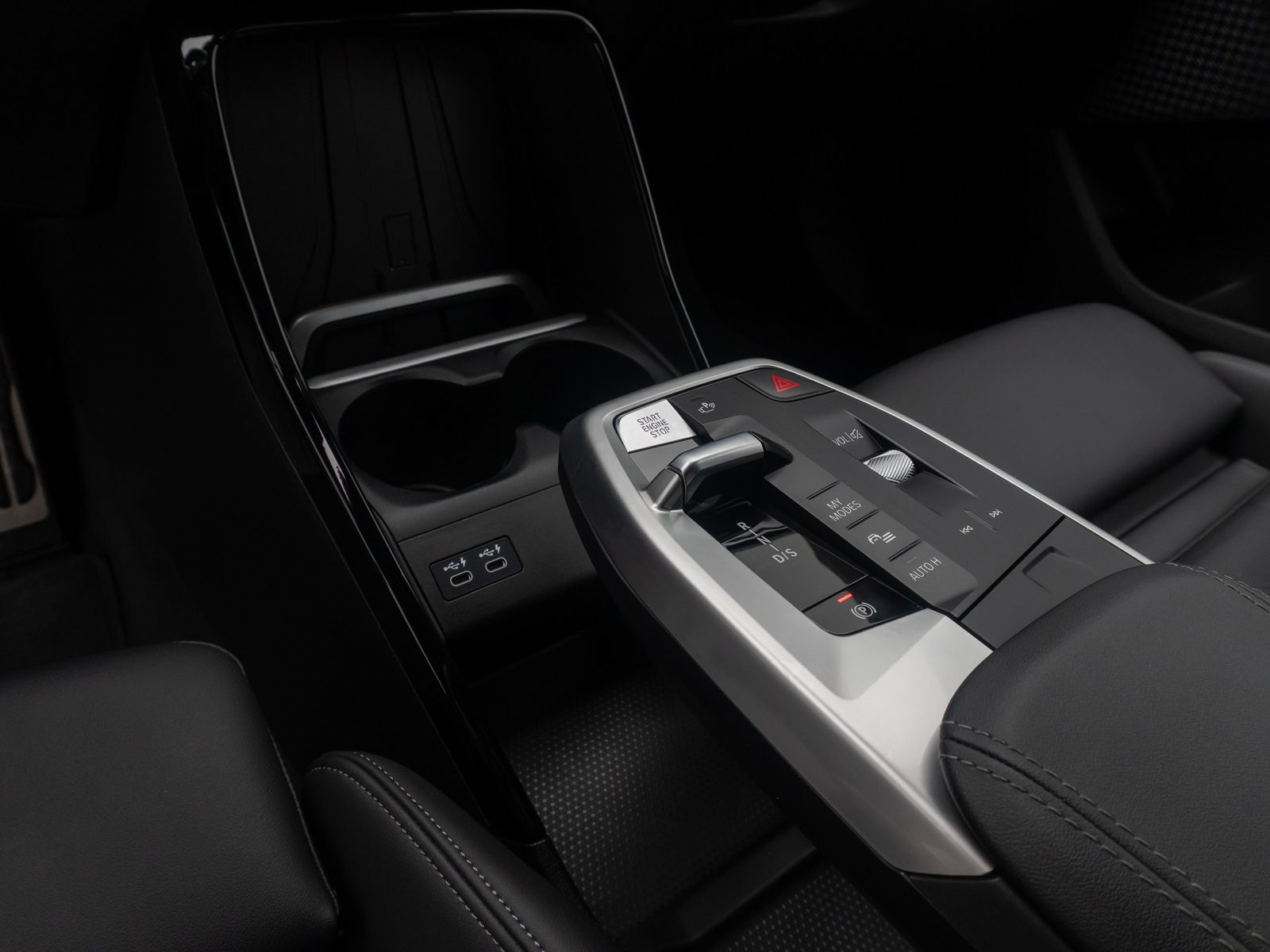 Fahrzeugabbildung BMW 218d Active Tourer M Sport LED Navi RFK AHK DAB