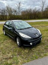 Peugeot 207 Sport 120 VTi Sport - Peugeot 207 Gebrauchtwagen in Hannover