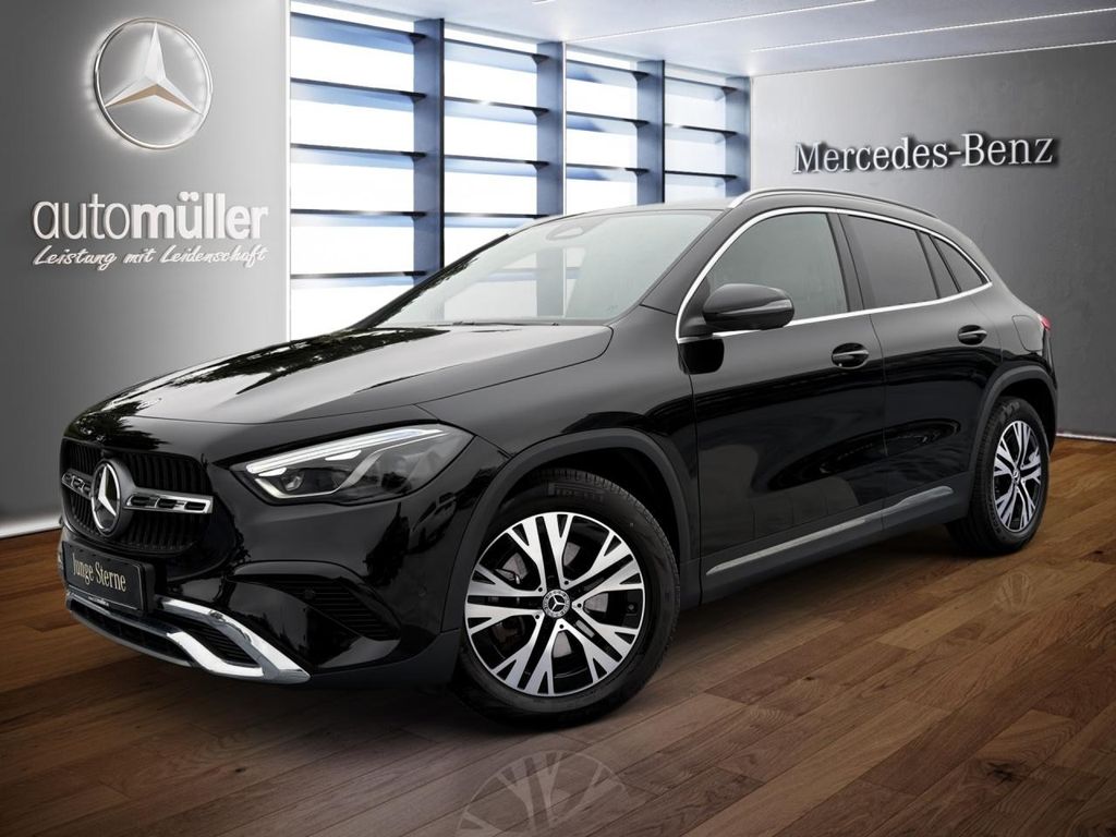 Mercedes-Benz GLA 220