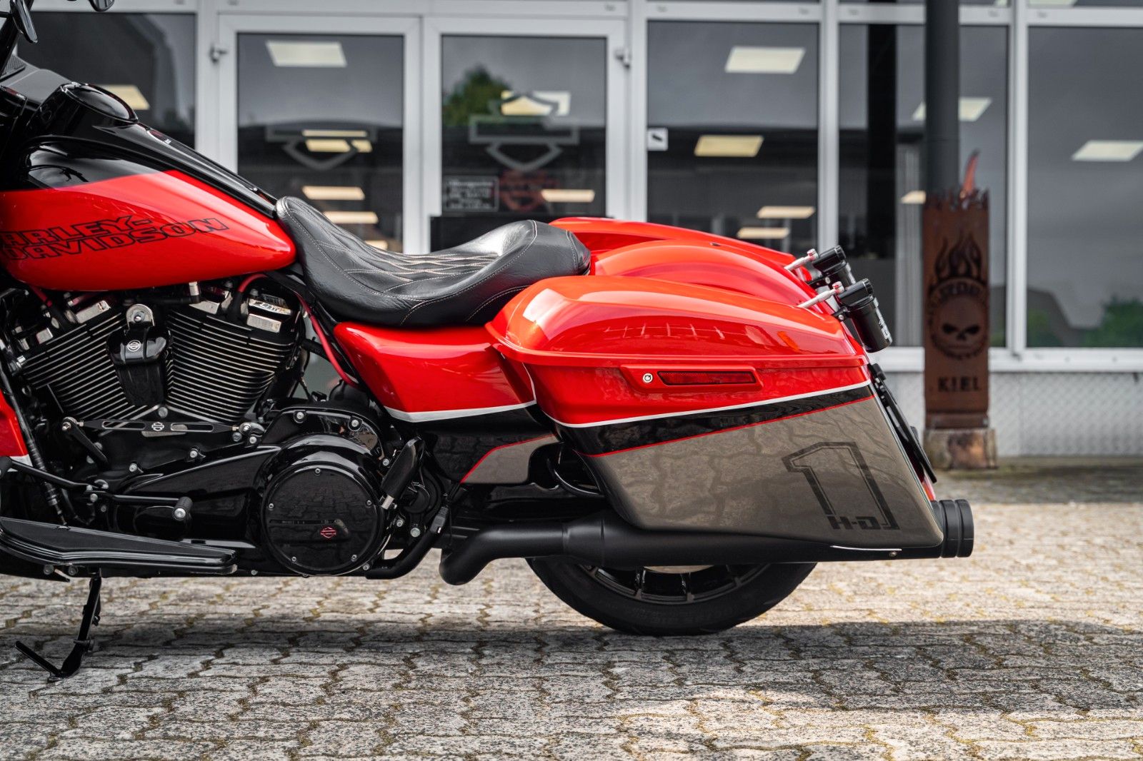 Fahrzeugabbildung Harley-Davidson FLTRXS Road Glide Special - 131cui - Mayhem Nr97