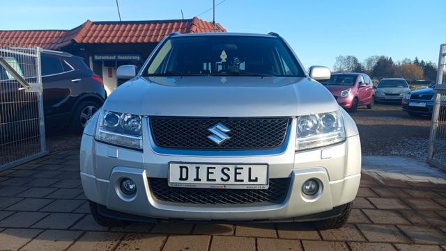 Suzuki Grand Vitara 1.9 DDiS Navi,Leder,Xenon,AHK